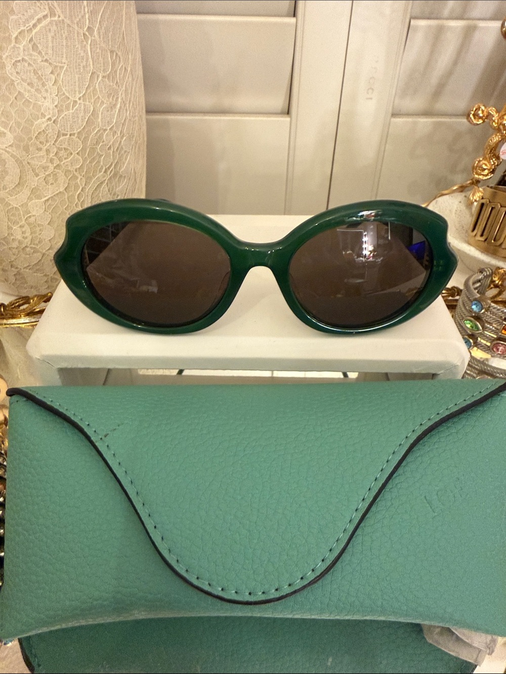 Green Oval  Cateye LOEWE  Women's Sunglasses New with Case
